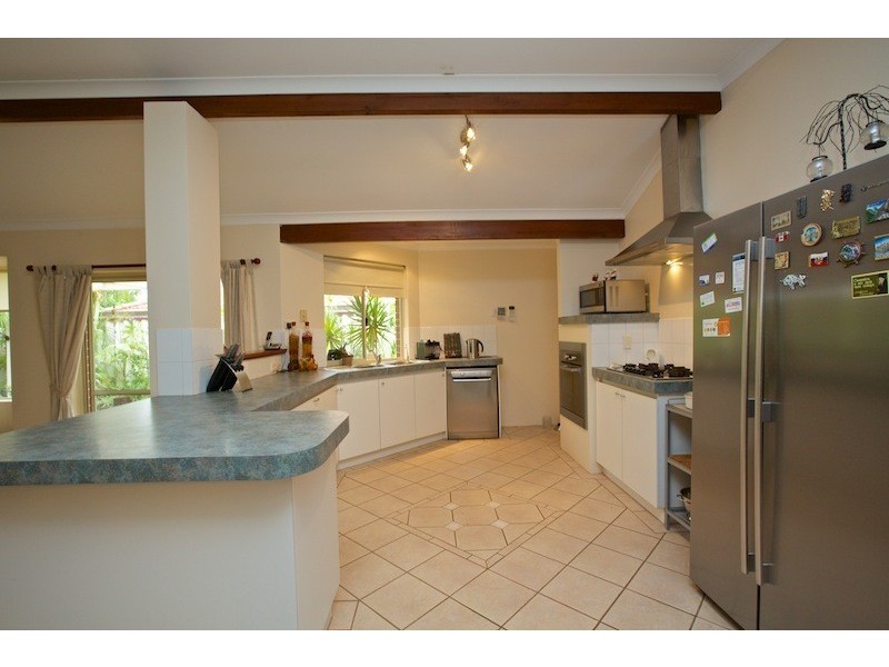 1 Sapium Way, Woodvale WA 6026