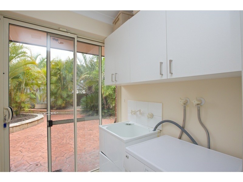 1 Sapium Way, Woodvale WA 6026