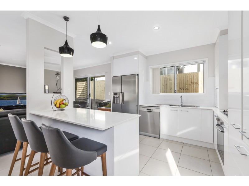 11B Orsova Terrace, Caloundra QLD 4551