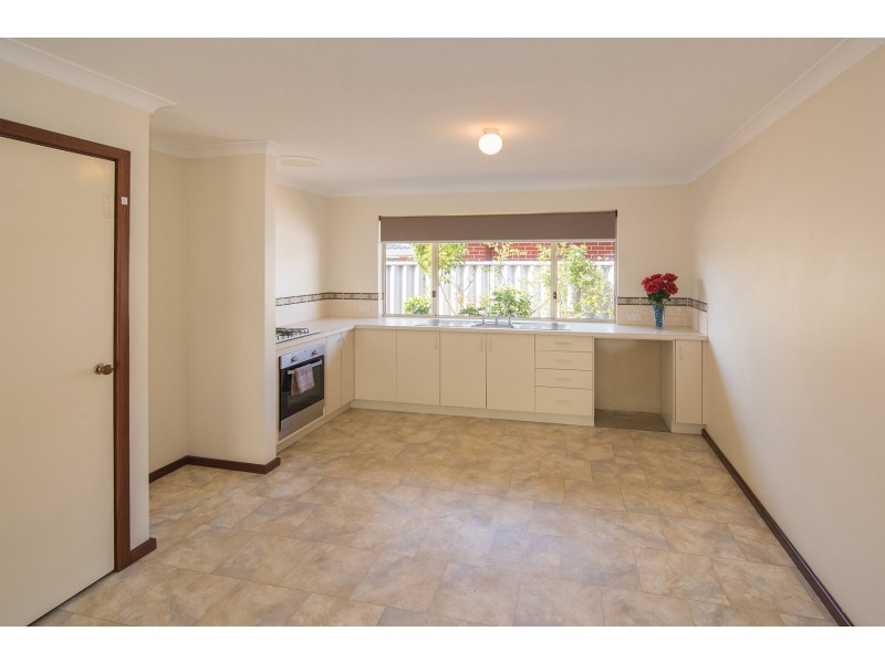 7 Karrinyup Retreat, West Busselton WA 6280