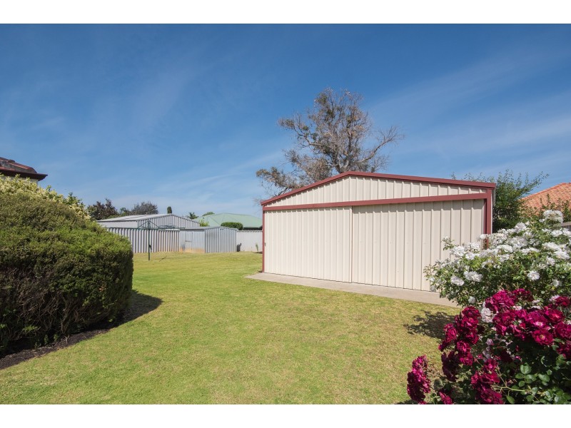 7 Karrinyup Retreat, West Busselton WA 6280