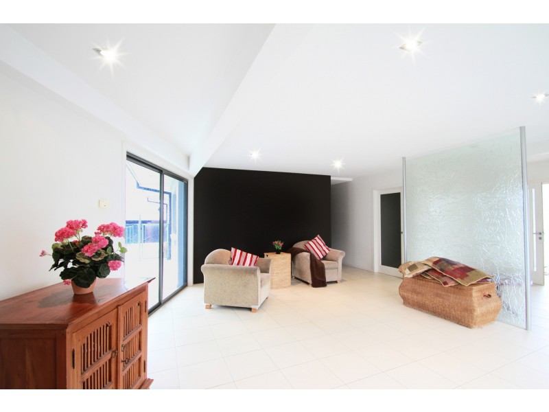 11 The Dress Circle, Tura Beach NSW 2548