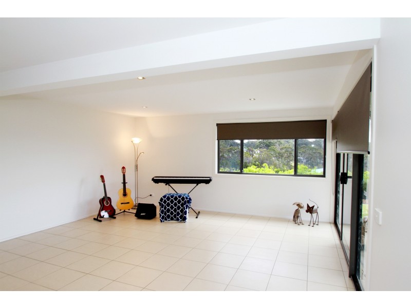 11 The Dress Circle, Tura Beach NSW 2548