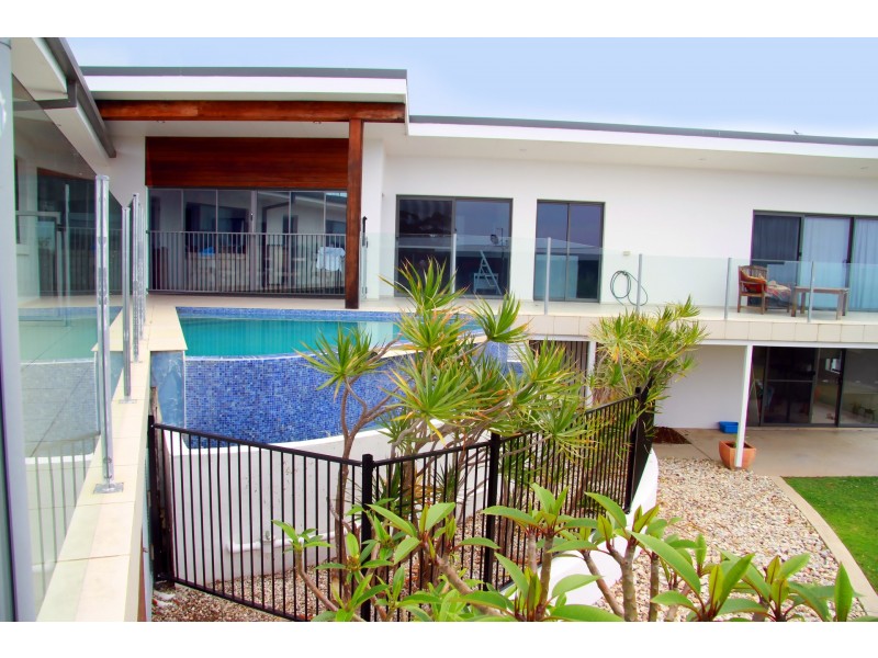 11 The Dress Circle, Tura Beach NSW 2548