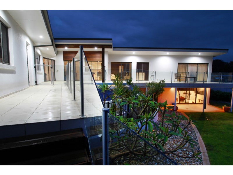 11 The Dress Circle, Tura Beach NSW 2548