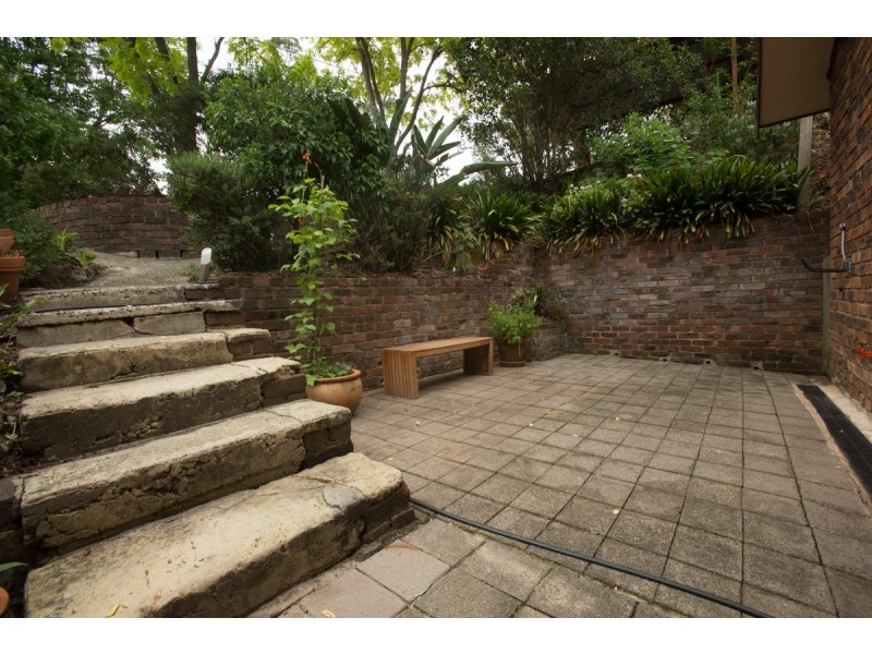 20 Davies Avenue, Springwood NSW 2777