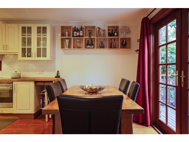 20 Davies Avenue, Springwood NSW 2777