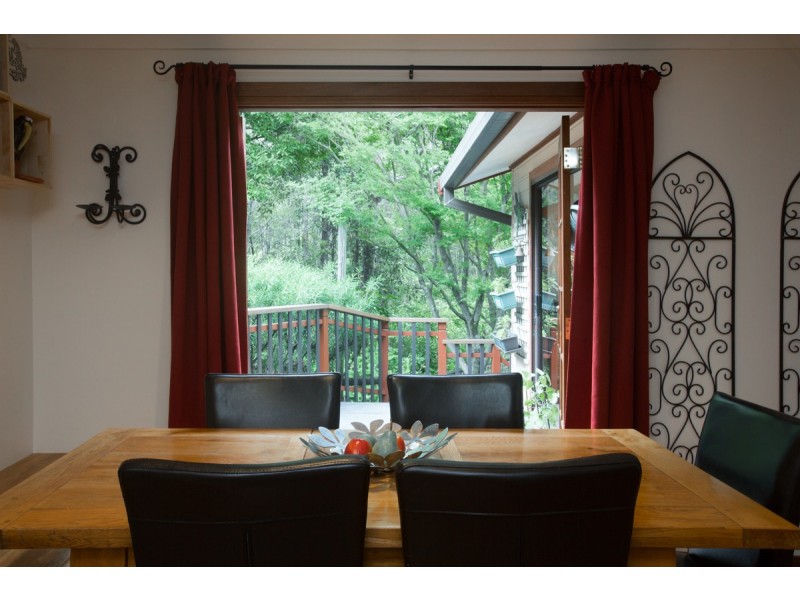 20 Davies Avenue, Springwood NSW 2777