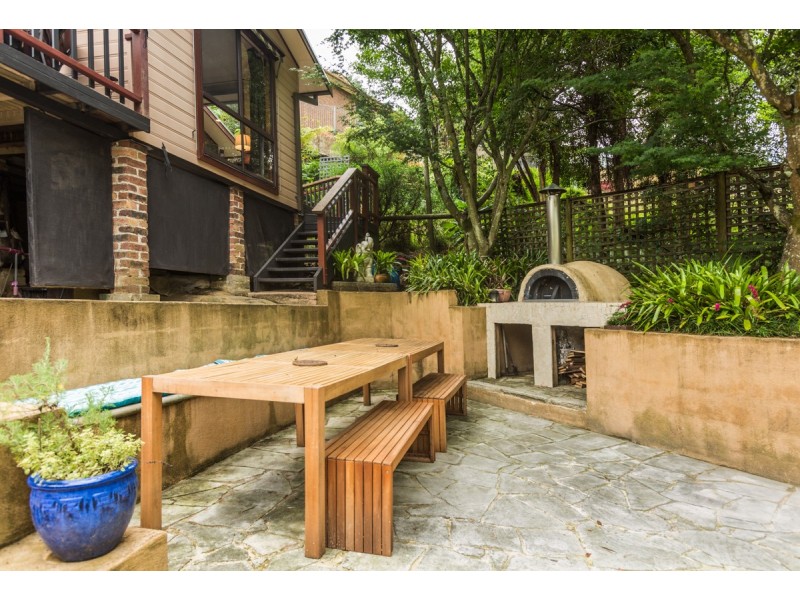 20 Davies Avenue, Springwood NSW 2777