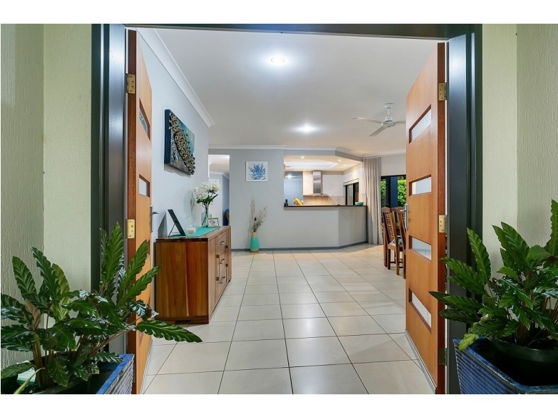 7 Colbeck Close, Mount Sheridan QLD 4868