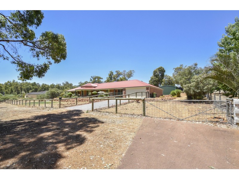 19 Chestnut Road, Jarrahdale WA 6124