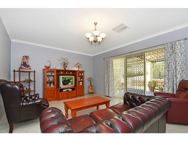 19 Chestnut Road, Jarrahdale WA 6124