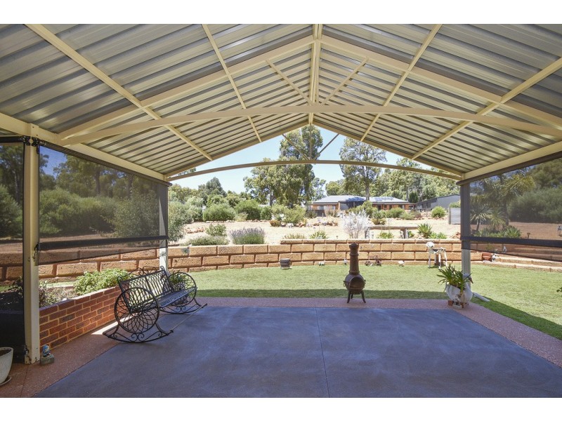 19 Chestnut Road, Jarrahdale WA 6124