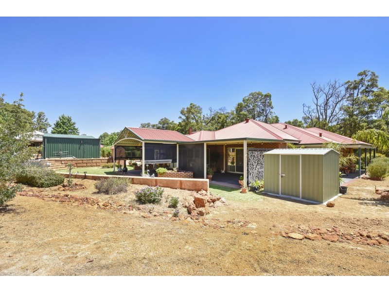 19 Chestnut Road, Jarrahdale WA 6124