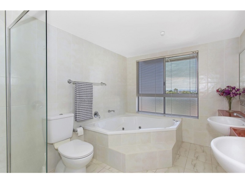 15/109 Landsborough Avenue, Scarborough QLD 4020