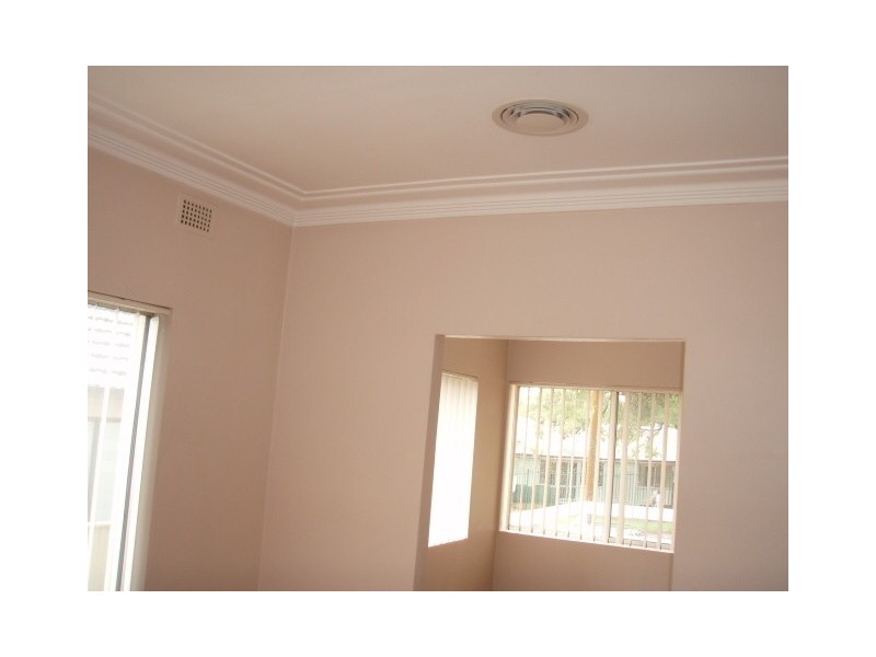 85 Cambrai Avenue, Engadine NSW 2233