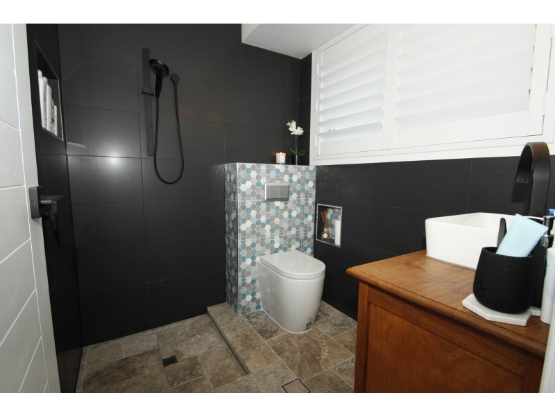 2 Marisa Court, Moffat Beach QLD 4551