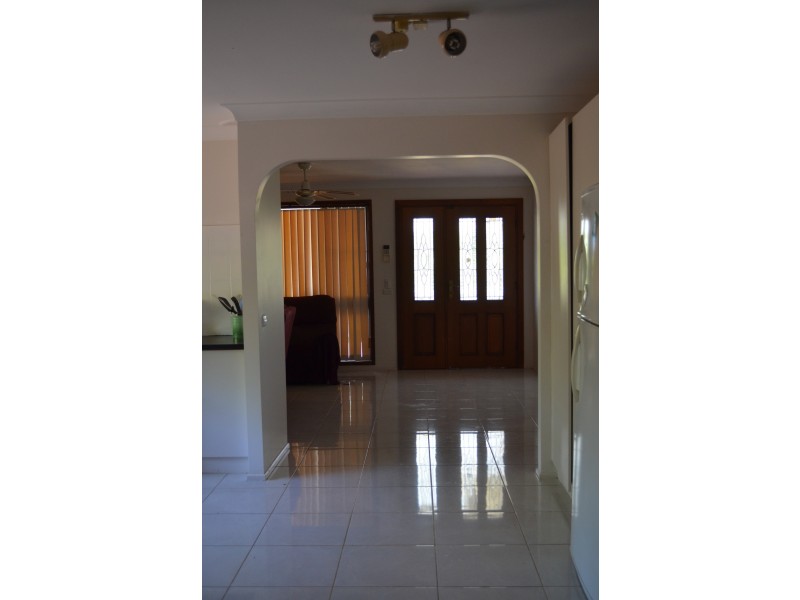 22 Robert Campbell Drive, Raymond Terrace NSW 2324