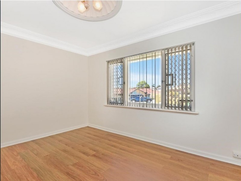 13 Hudson Street, Bayswater WA 6053