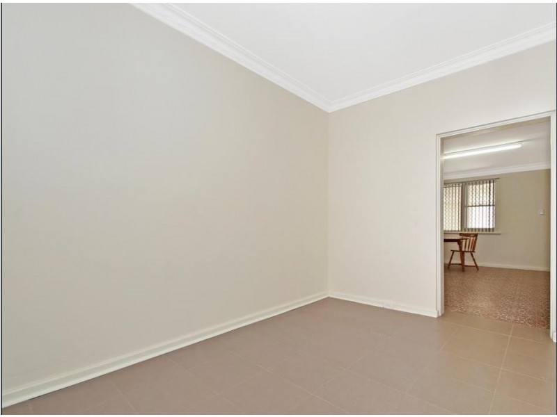 13 Hudson Street, Bayswater WA 6053