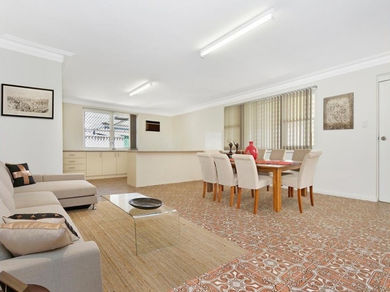 13 Hudson Street, Bayswater WA 6053