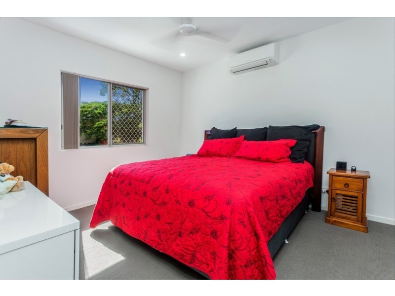 4/11 Binkar Street, Chermside QLD 4032