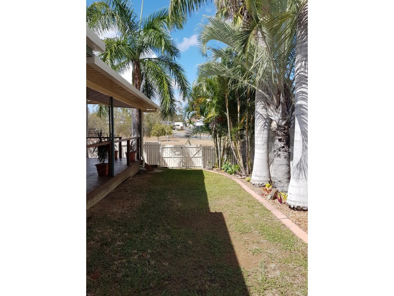 5 Langdon Street, Tannum Sands QLD 4680