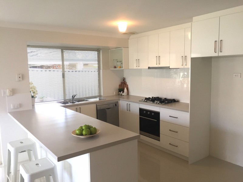 29 Swallowtail Parade, Warnbro WA 6169