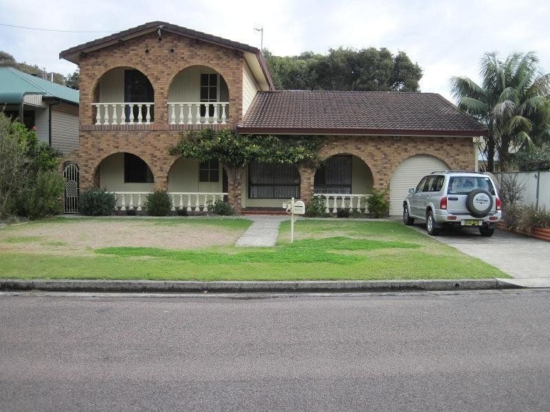 4 Elizabeth Dr, Noraville NSW 2263