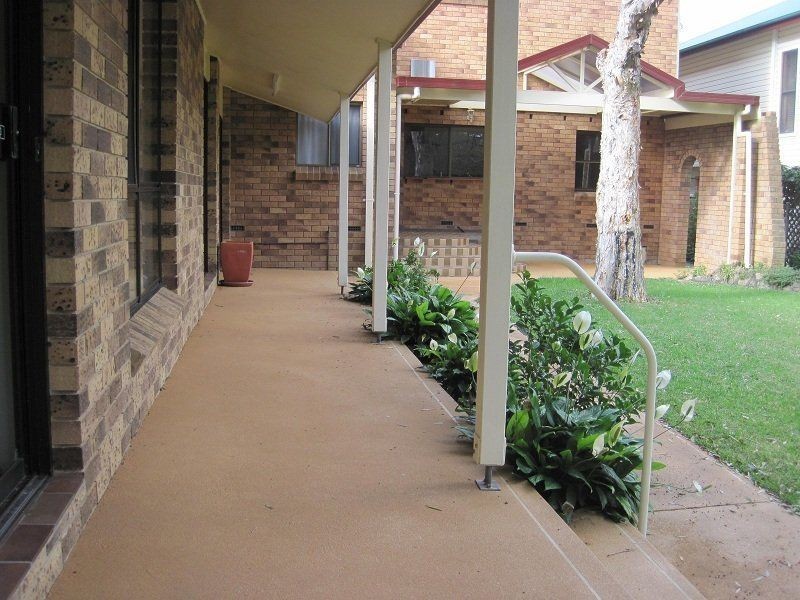 4 Elizabeth Dr, Noraville NSW 2263