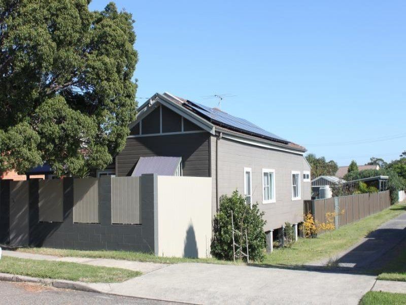 181 Douglas st, Stockton NSW 2295