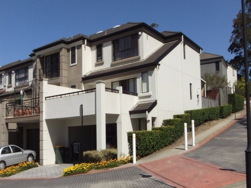 6 Wild Ash Way, Thornleigh NSW 2120