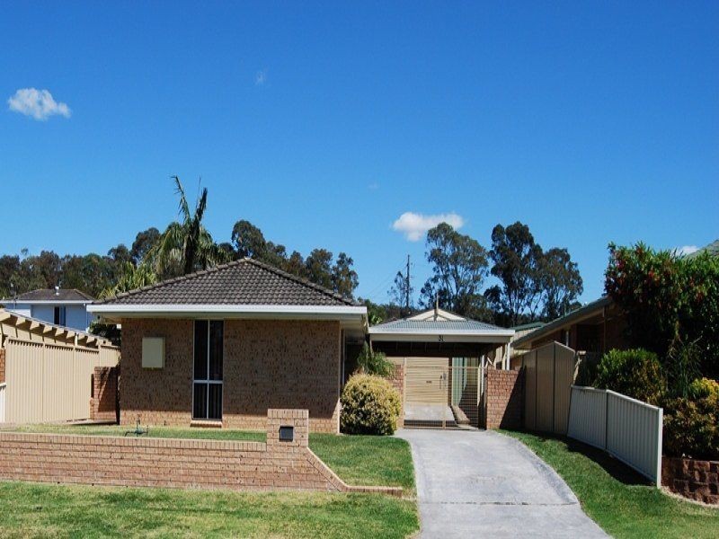 31 Mayfield Circuit, Albion Park NSW 2527