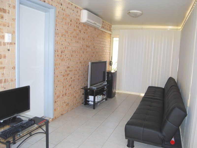 31 Mayfield Circuit, Albion Park NSW 2527