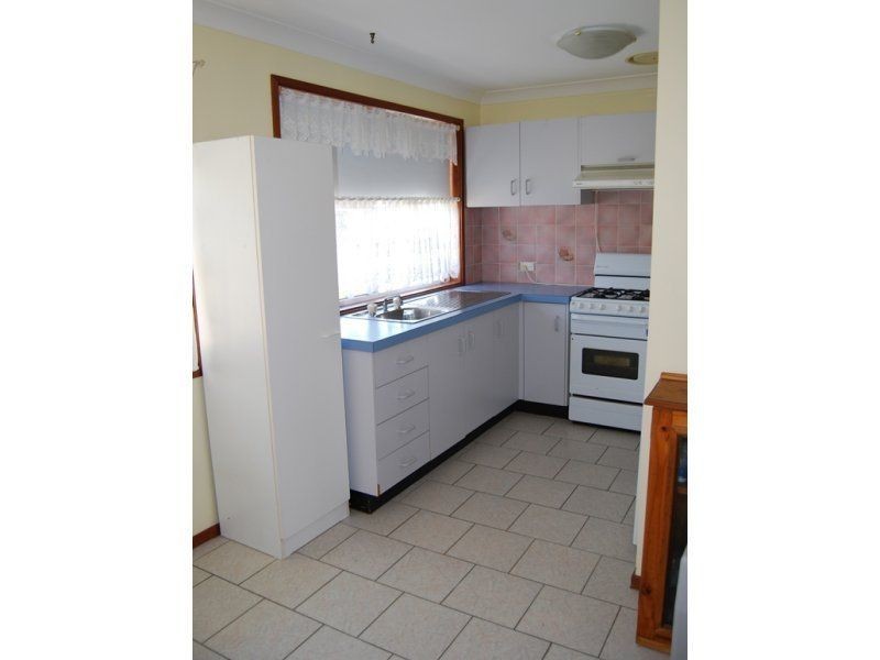 31 Mayfield Circuit, Albion Park NSW 2527