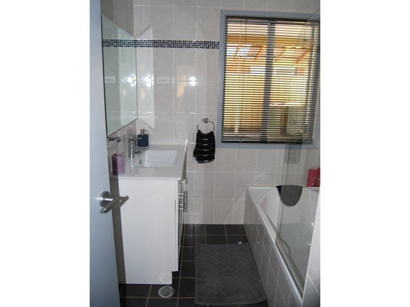 31 Mayfield Circuit, Albion Park NSW 2527