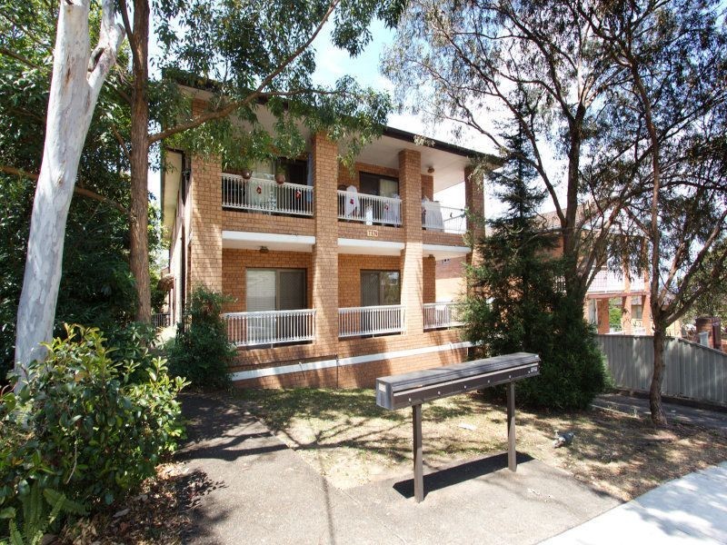 1/10 Hillcrest Avenue, Hurstville NSW 2220