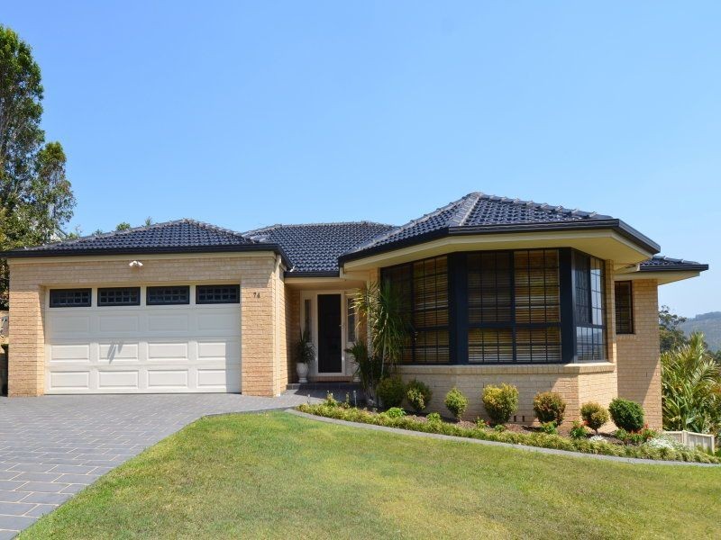 74 Pearce Drive, Coffs Harbour NSW 2450