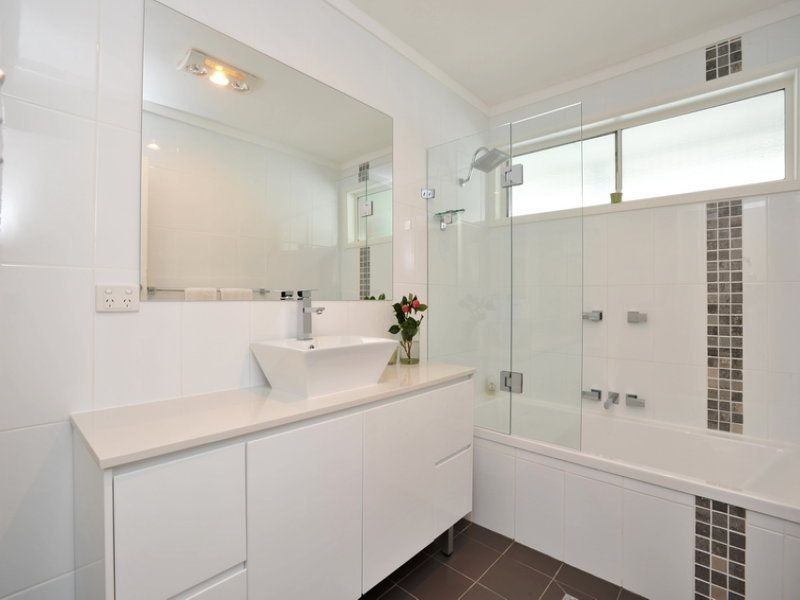 6 Amitaf Avenue, Caringbah South NSW 2229