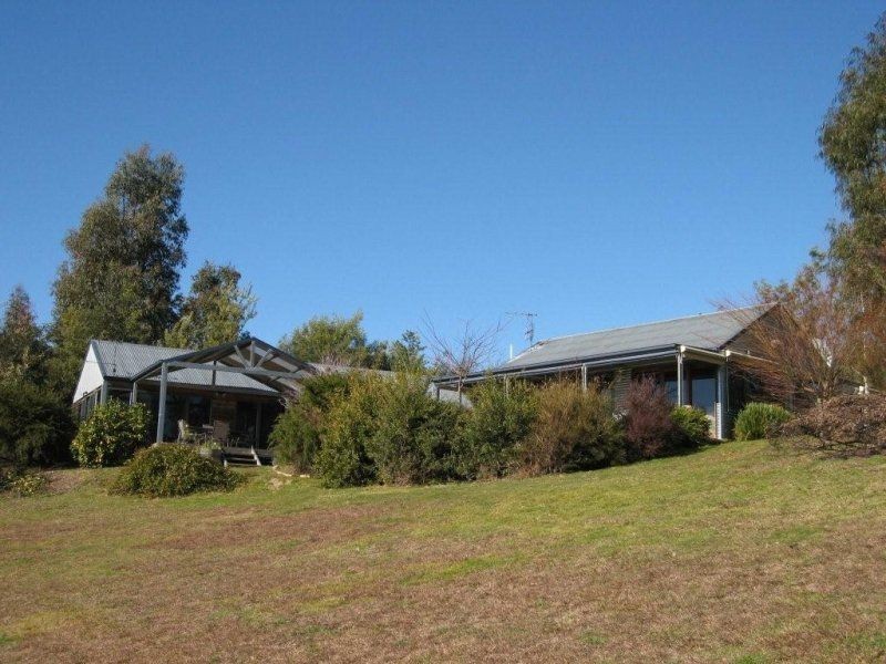 213 Waterfall Farm Road, Khancoban NSW 2642