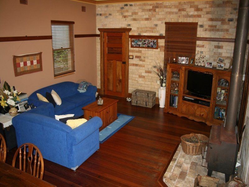 1632 Yarramalong Rd, Yarramalong NSW 2259