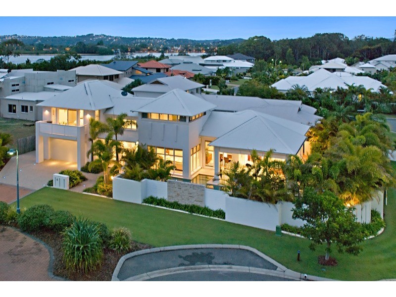 4 River Edge Court, Twin Waters QLD 4564