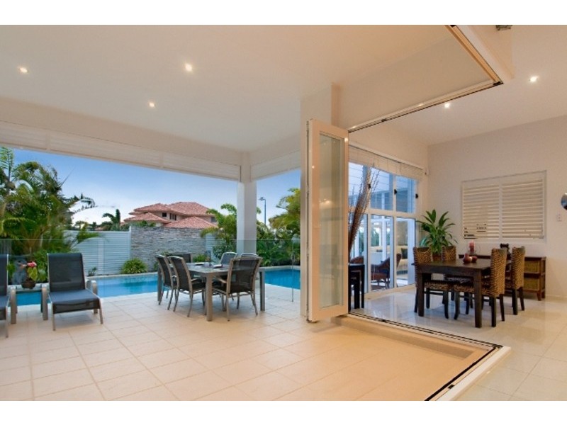 4 River Edge Court, Twin Waters QLD 4564