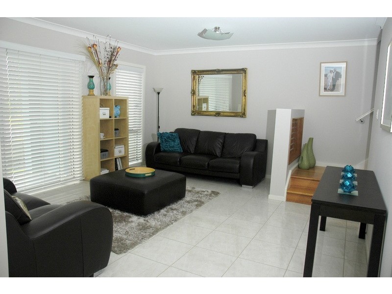 28 Driftway Drive, Pemulwuy NSW 2145