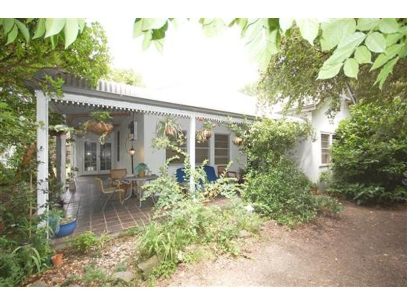 136 Handel Street, Armidale NSW 2350