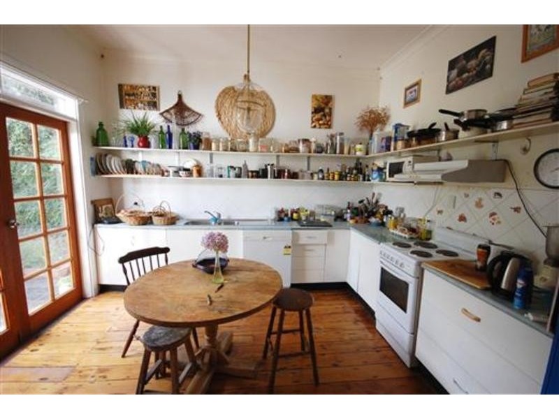 136 Handel Street, Armidale NSW 2350