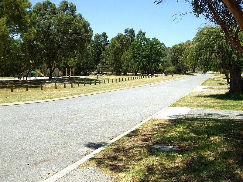 12A Tenterden Way, Gosnells WA 6110