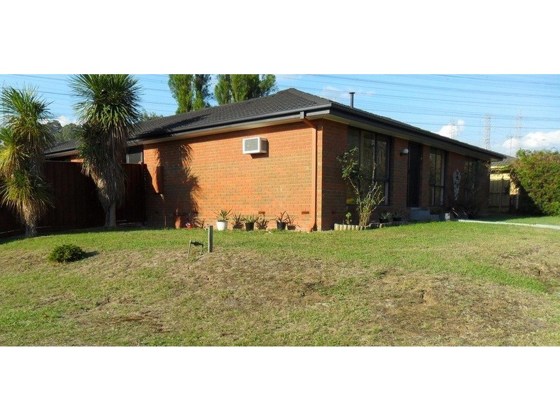 73 Shetland Street, Endeavour Hills VIC 3802