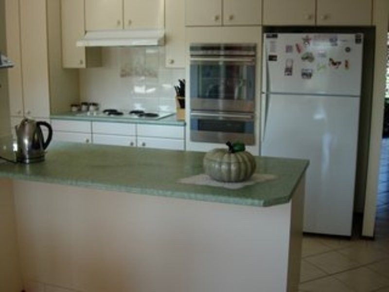 18 Plover Close, Sussex Inlet NSW 2540