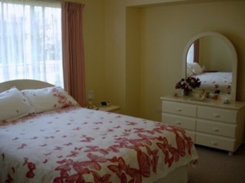 18 Plover Close, Sussex Inlet NSW 2540